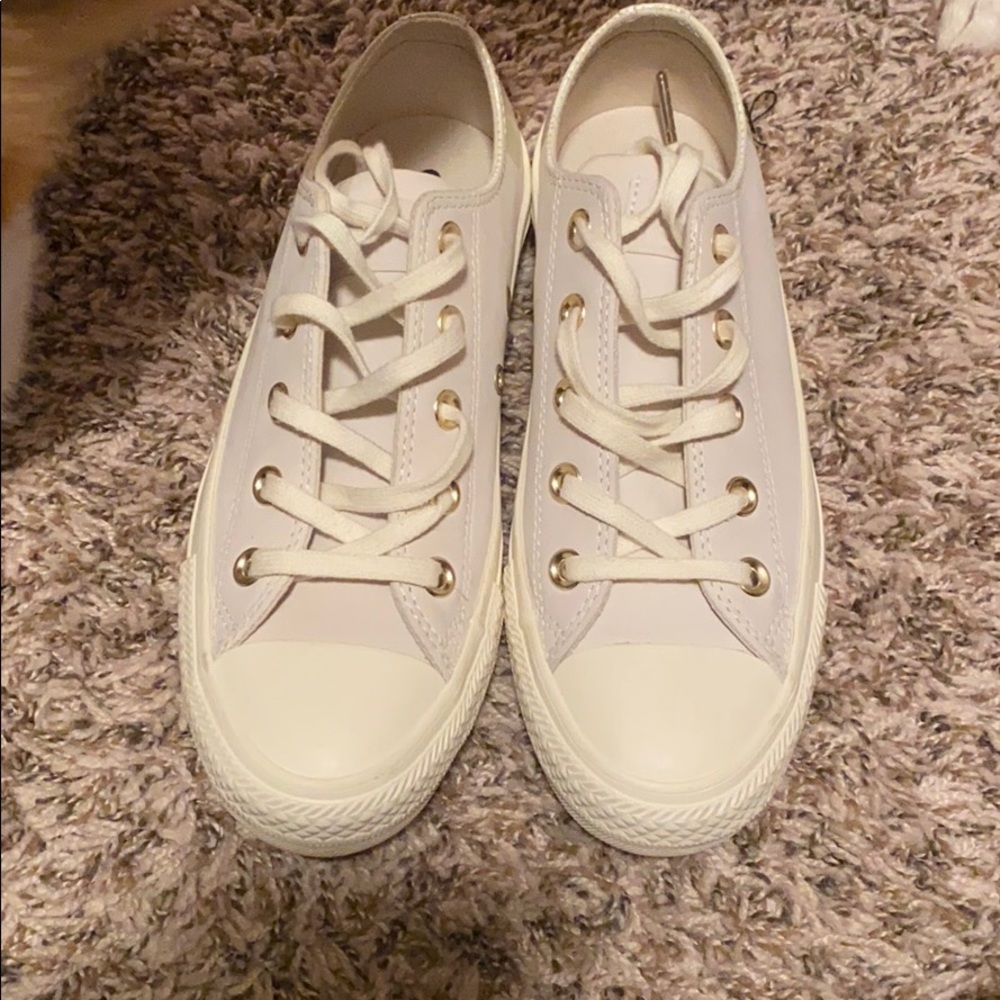 White converse